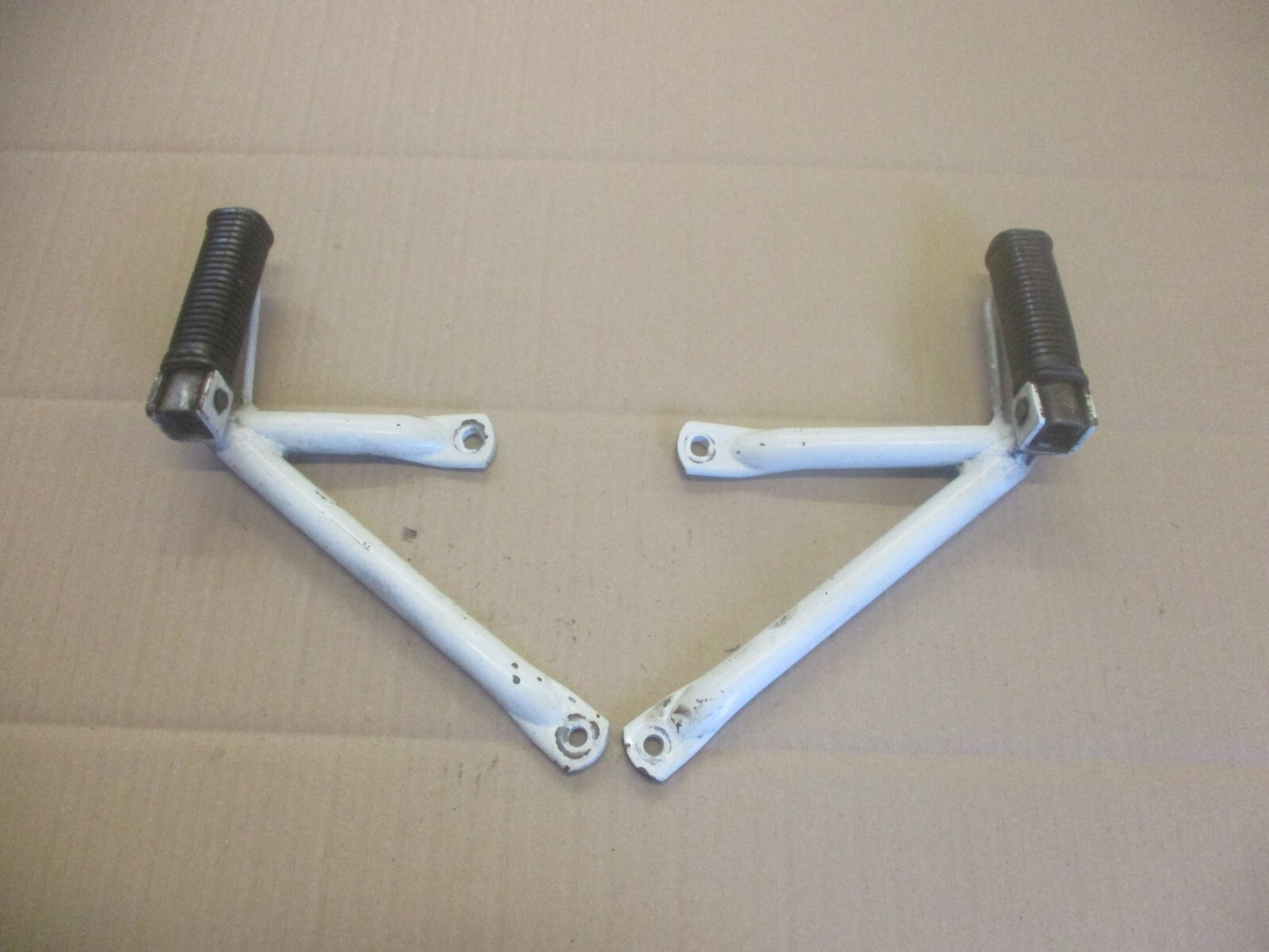 Cales pieds arrière pour Honda 125 NX Transcity - JD12