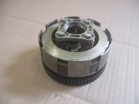 Embrayage avec disques moins de 1000 Kms pour Honda 125 Rebel - JC24A - JC26A