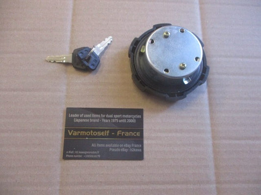 Bouchon essence à clé NEUF pour Yamaha 125 DTR - DTRE - 3BN 3BP 3NC 3MB 4BL