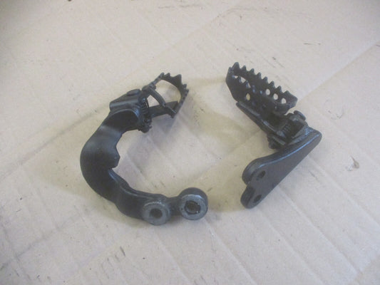 Cales pieds avant pour Yamaha 600 TTR - DJ01 - 1999