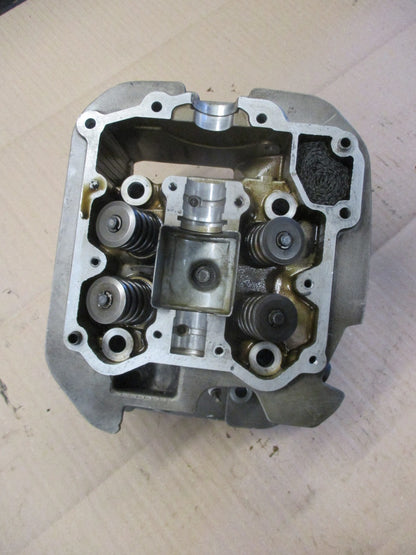 Culasse complète pour Suzuki 750 DR - SR41A