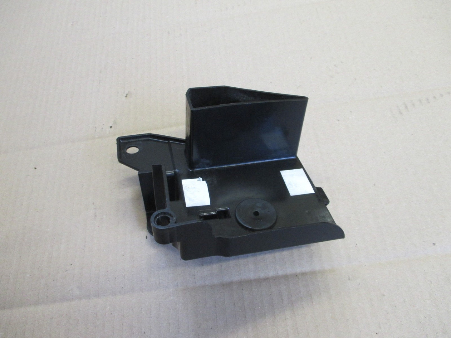 Couvercle support batterie pour Honda 600 VT C Shadow - PC21