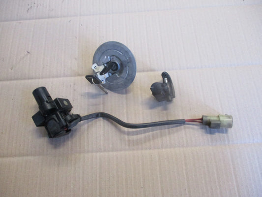 Nieman + bouchon à clé + serrure de casque pour Honda 650 NX Dominator - RD08A