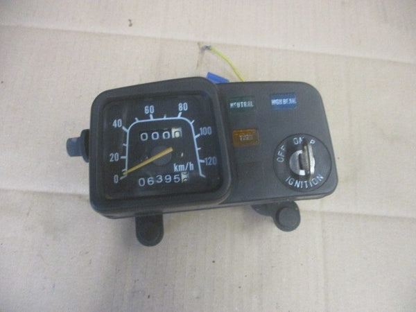 Bloc compteur + nieman pour Suzuki 125 DR - SF43B