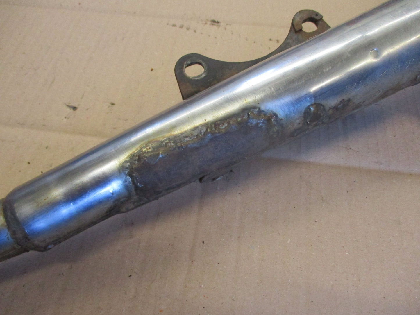 Pot d'échappement gauche pour Honda 125 CBT - CB125T - 125 Twin