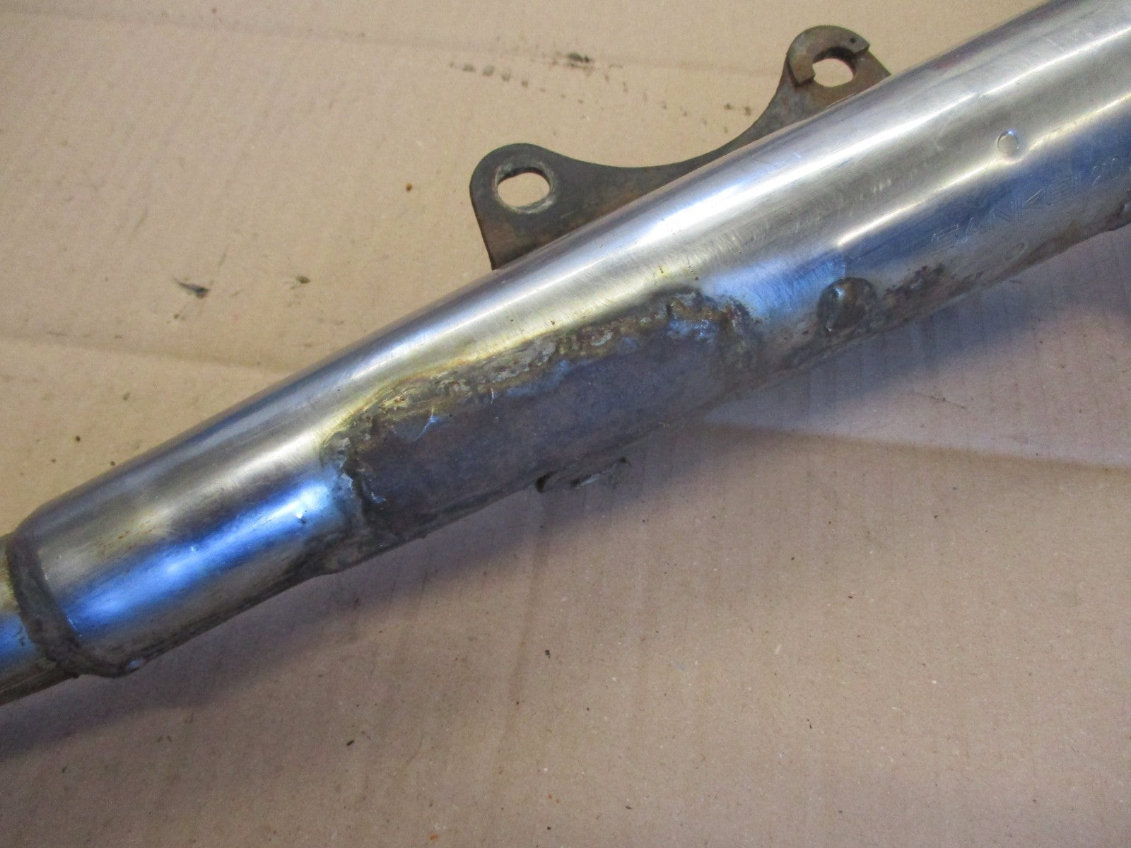 Pot d'échappement gauche pour Honda 125 CBT - CB125T - 125 Twin