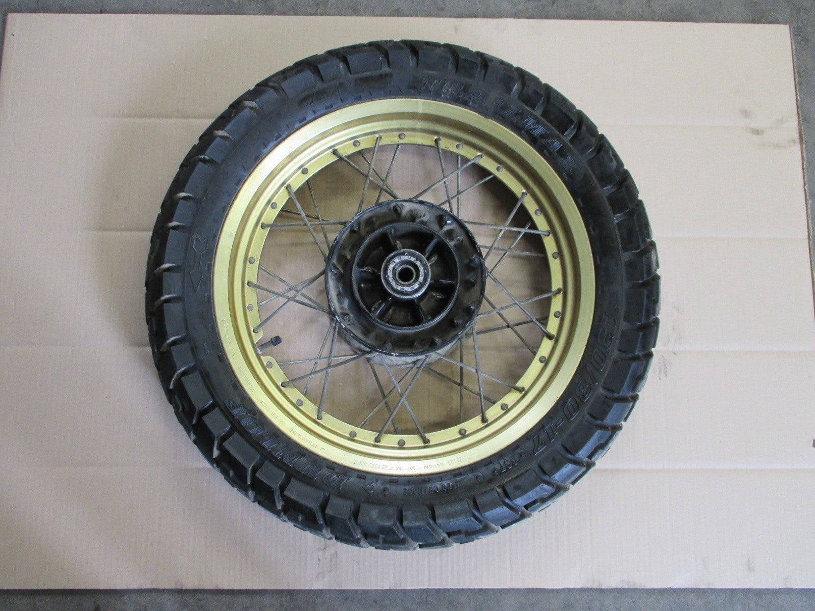 Roue avant arrière avec pneu DUNLOP peu roulé Honda 600 XLL - XLM - XLLM - PD04