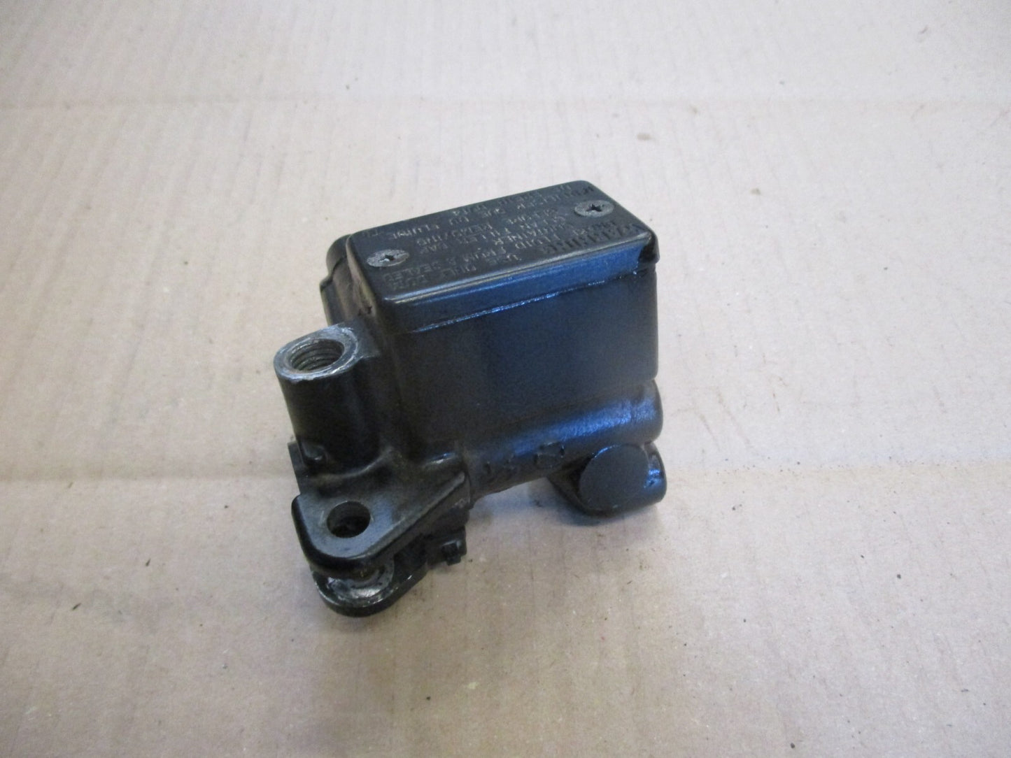 Maitre cylindre de frein avant pour Honda 500 XLR - 600 XLR - PD02 - PD03