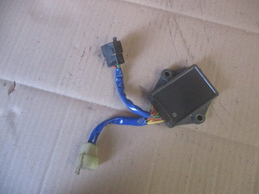 Régulateur pour Honda 750 VFR - RC24