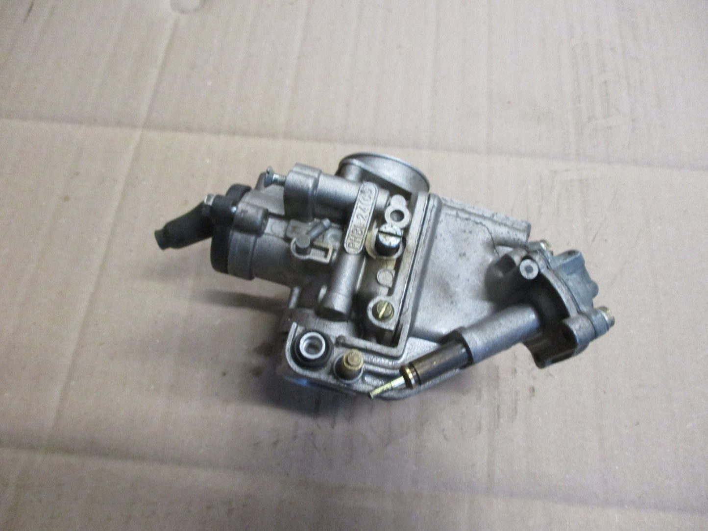 Carburateur sans mécanisme pompe reprise pour Honda 125 NX Transcity - JD12