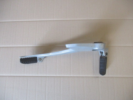 Platine cales pieds droite pour Honda 125 XLV Varadéro - JC32