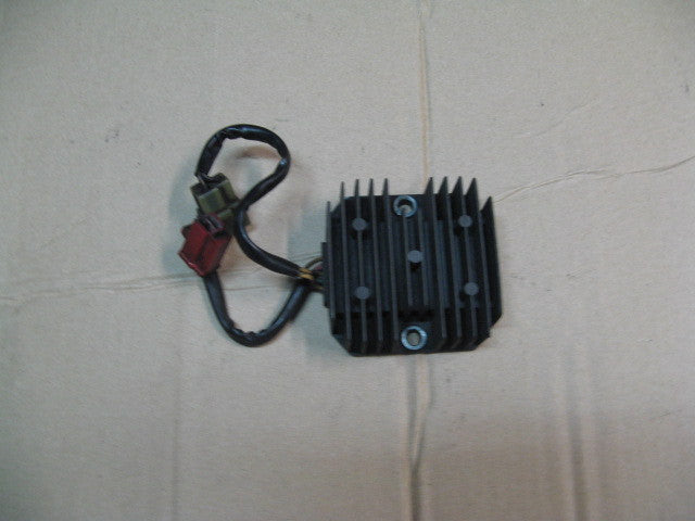 Régulateur pour Honda 650 NX Dominator - RD02 