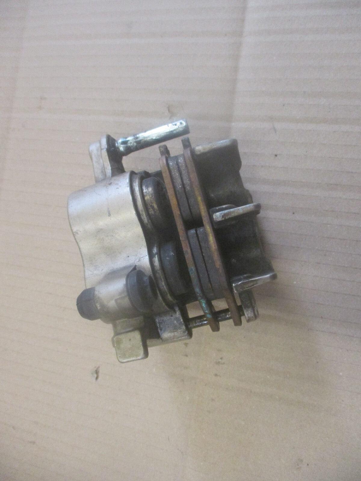 Etrier de frein arrière pour Honda 750 VFR - RC24