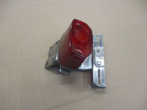 Feu arrière + support de plaque pour Suzuki 1400 VS Intruder - VX51L