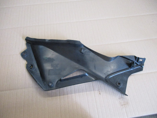 Cache latéral gauche pour Honda 125 CBR - JC50 - 2011 / 2018