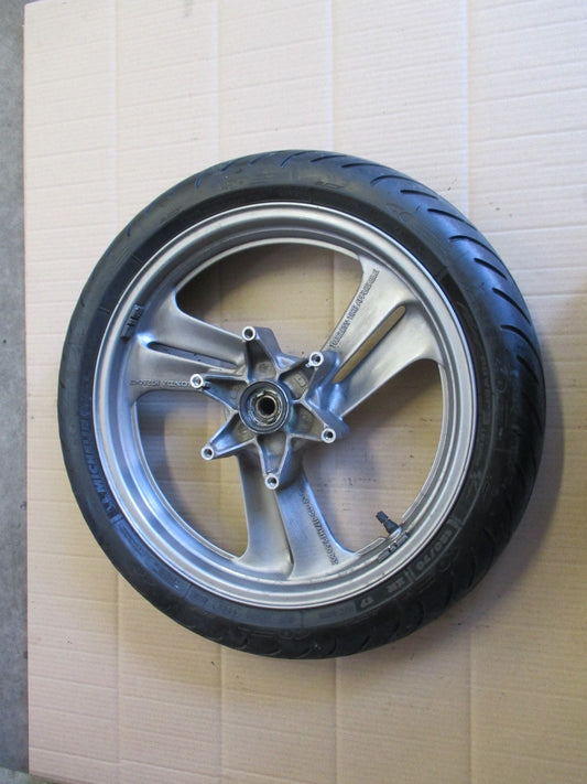 Roue avant avec pneu MICHELIN très peu roulé pour Honda 650 NTV REVERE - RC33