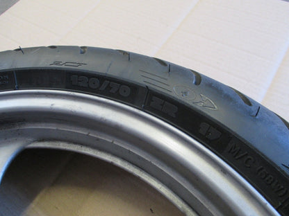 Roue avant avec pneu MICHELIN très peu roulé pour Honda 650 NTV REVERE - RC33