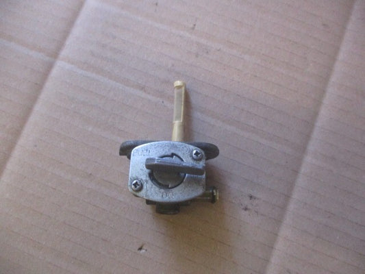 Robinet d'essence  pour Yamaha 850 TDM - 4TX