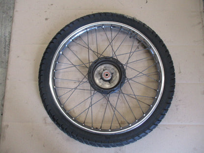 Roue avant avec pneu très peu roulé pour Yamaha 125 XT - 12V - 3YU