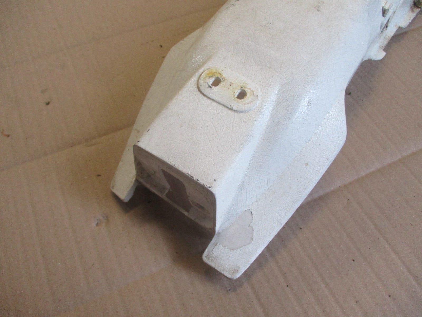 Garde boue arrière pour Yamaha 125 DTLC - 10V