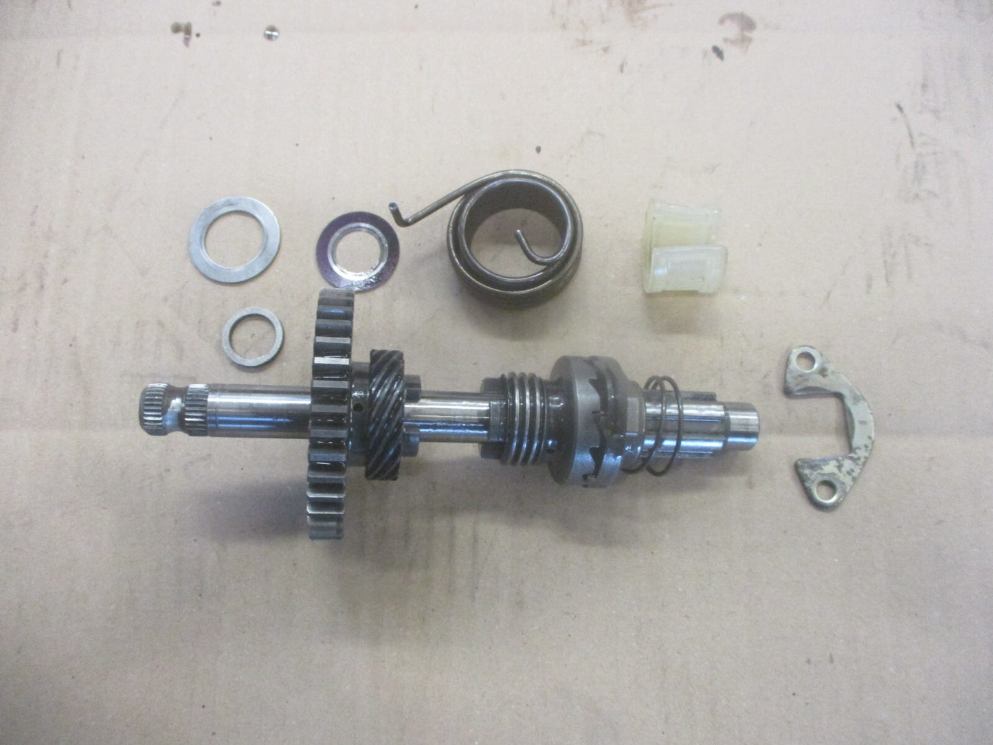 Mécanisme de kick pour Suzuki 125 GT