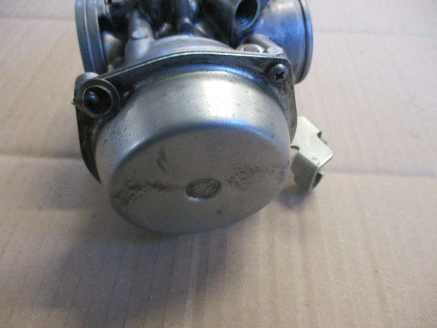 Carburateur pour Honda 650 NX Dominator - RD08A