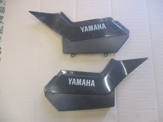 Caches latéraux pour Yamaha 125 TW - DE01 - DE054