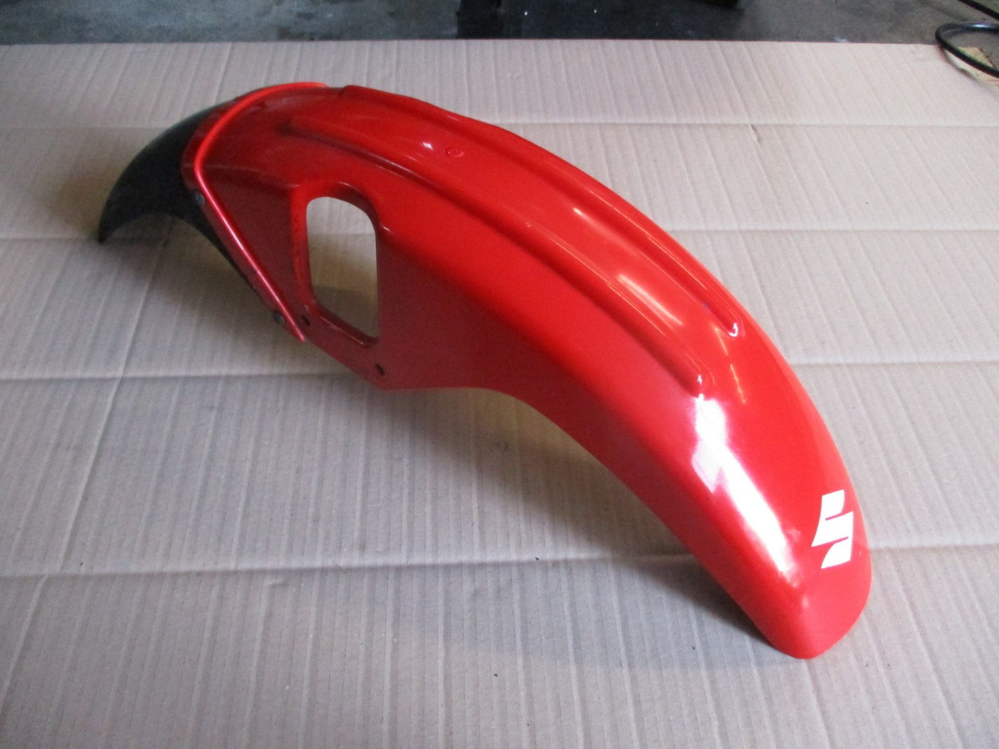 Garde boue avant pour Suzuki 750 DR - 800 DR - SR41A - SR42A - SR43A