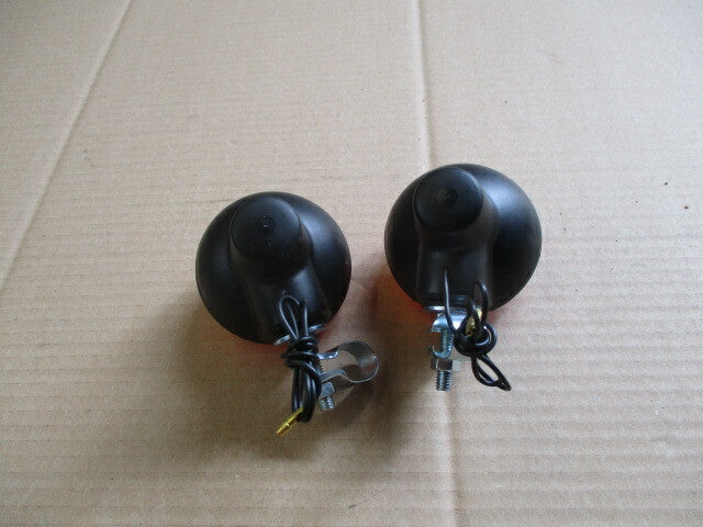 Clignotants avant NEUFS + ampoules 6V-21W pour Yamaha 250 - 400 XT