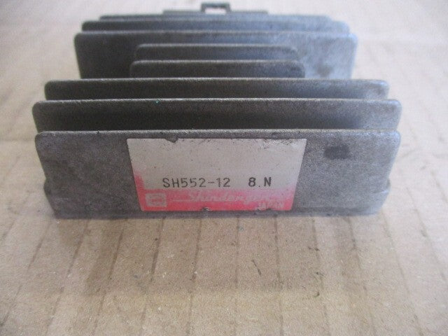 Régulateur SH552-12 pour Kawasaki 125 KMX - MX125B