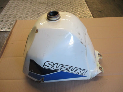 Réservoir d'essence pour Suzuki 600 DR - 650 DR - SN41A - SP41A