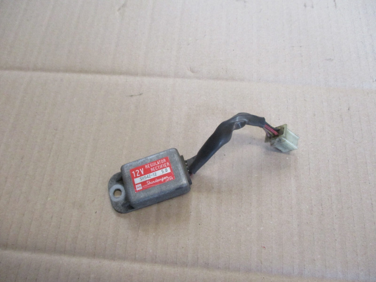 Régulateur SH542-12 pour Honda 125 XLR - JD04