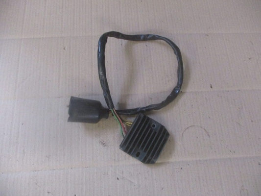 Régulateur référence FH008AA pour Honda 1000 XLV Varadéro - SD02 - 2003/2010