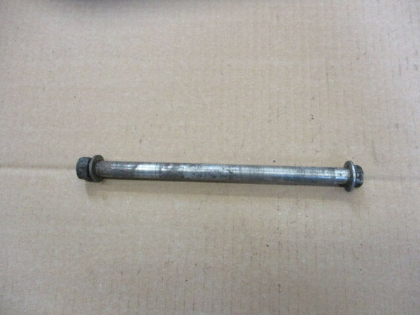 Axe de bras oscillant pour Suzuki 125 DR - SF44A