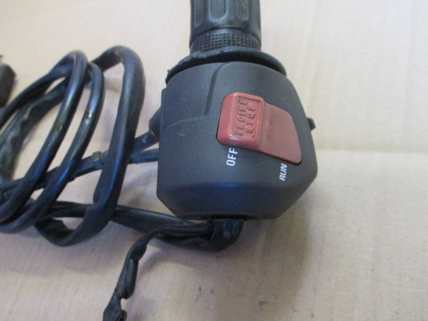 Poignée d'accélérateur + cables + cocotte pour Honda 650 NTV REVERE - RC33