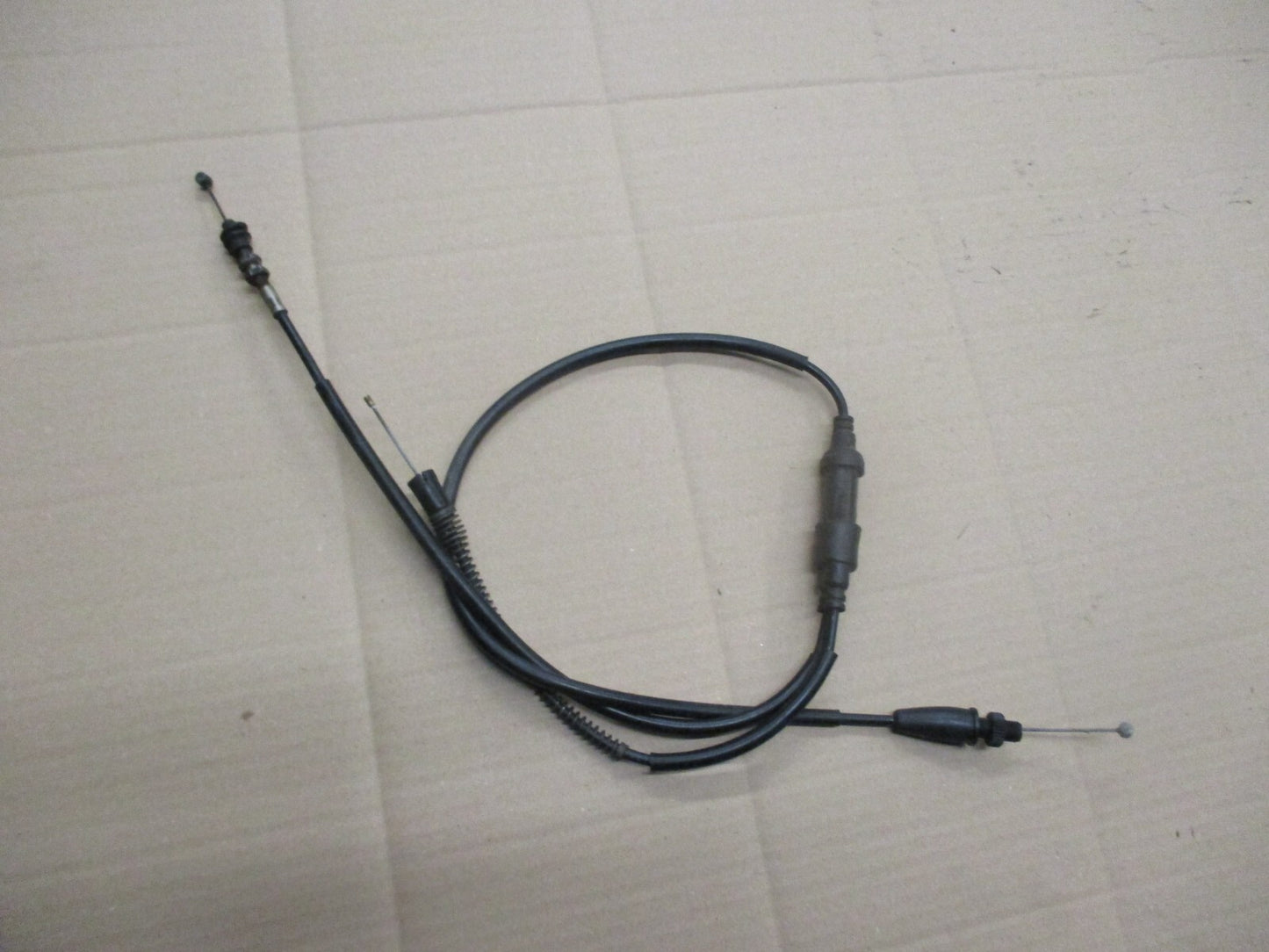 Cable d'accélérateur et pompe à huile pour Honda 125 MTX - MTXR - TC02