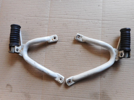 Cales pieds arrière pour Yamaha 125 DTLC - 34X - 1HR - 57U