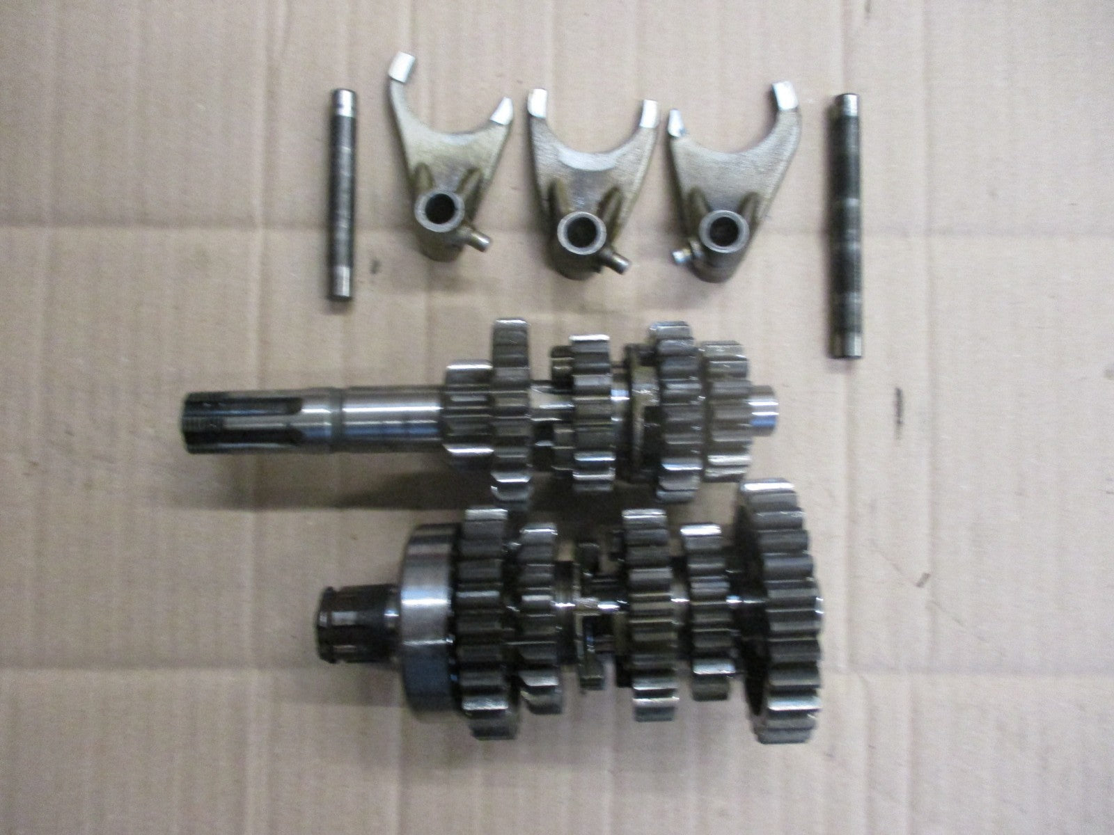 Boite de vitesses pour Suzuki 650 DR RS SE - SP42A - SP43A - SP44A