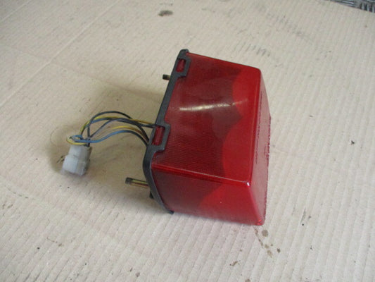 Feu arrière pour Yamaha 750 FZX - 2JE - 4AM