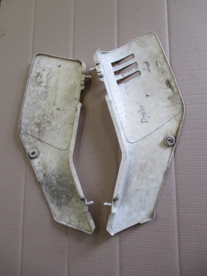 Caches latéraux pour Suzuki 600 DR - 650 DR - SN41A - SP41A