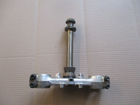 Té inférieur de fourche pour Honda 500 XLR - PD02