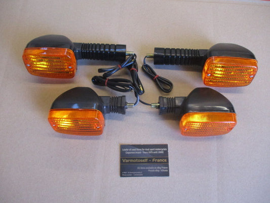 Clignotants NEUFS pour Suzuki 750 DR - 800 DR - SR41A - SR42A