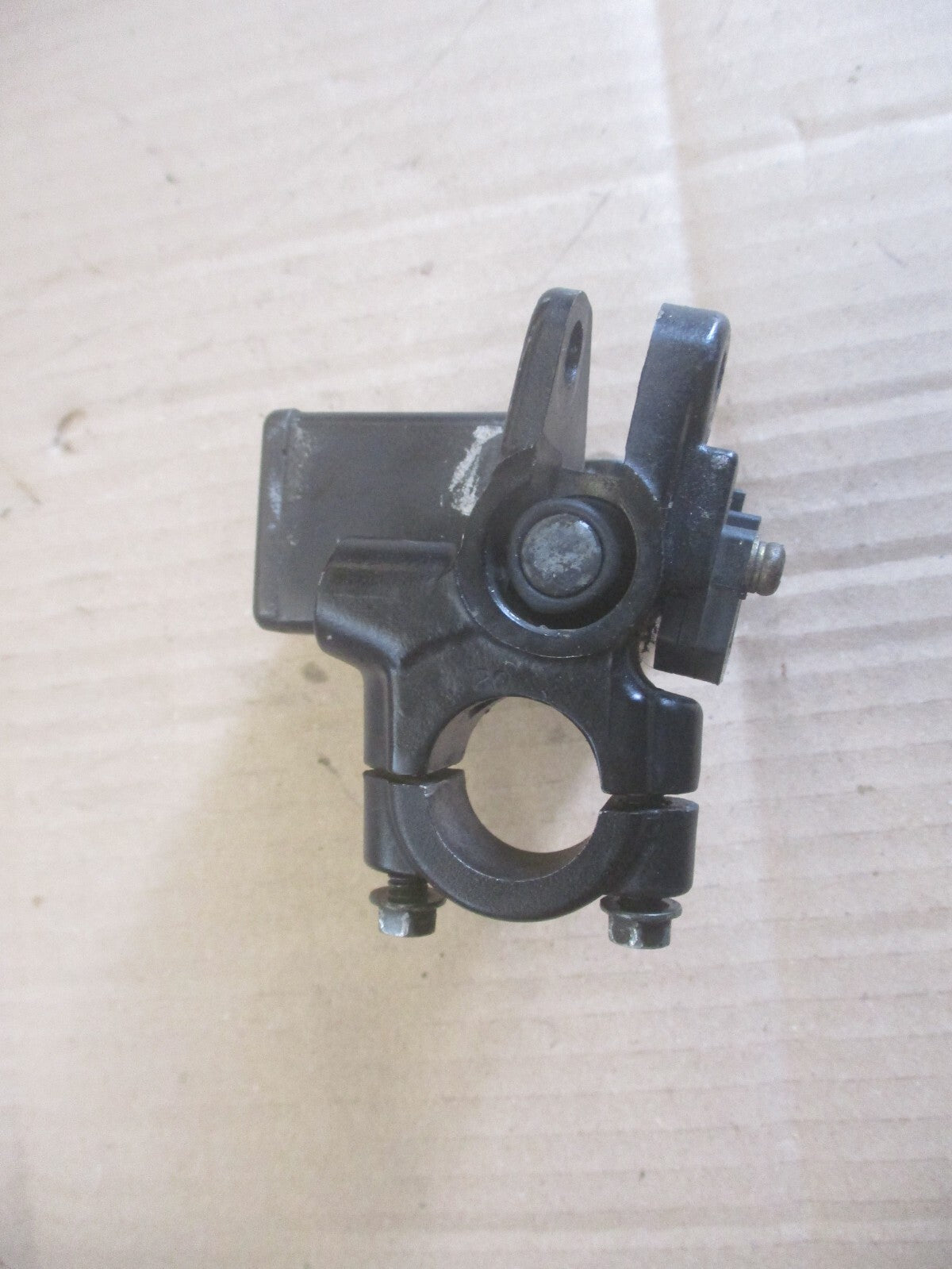 Maitre cylindre de frein avant pour Suzuki 650 DR - SP41A