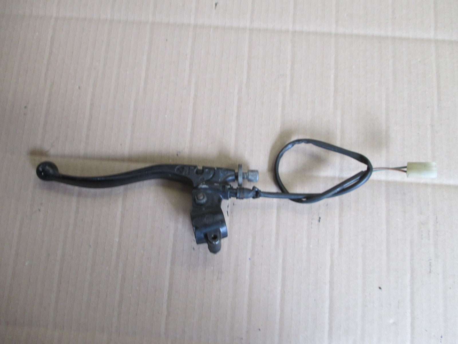 Poignée d'embrayage et de frein avant + contacteur pour Yamaha 125 DTMX - 2A8