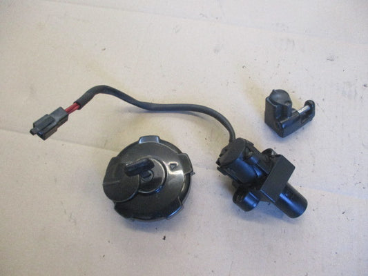 Nieman + bouchon essence + serrure de casque pour Honda 650 SLR - RD09