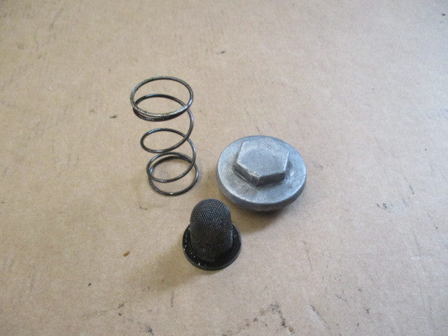 Bouchon de vidange + ressort + crépine pour Honda 125 CLR - City Fly - JD18A