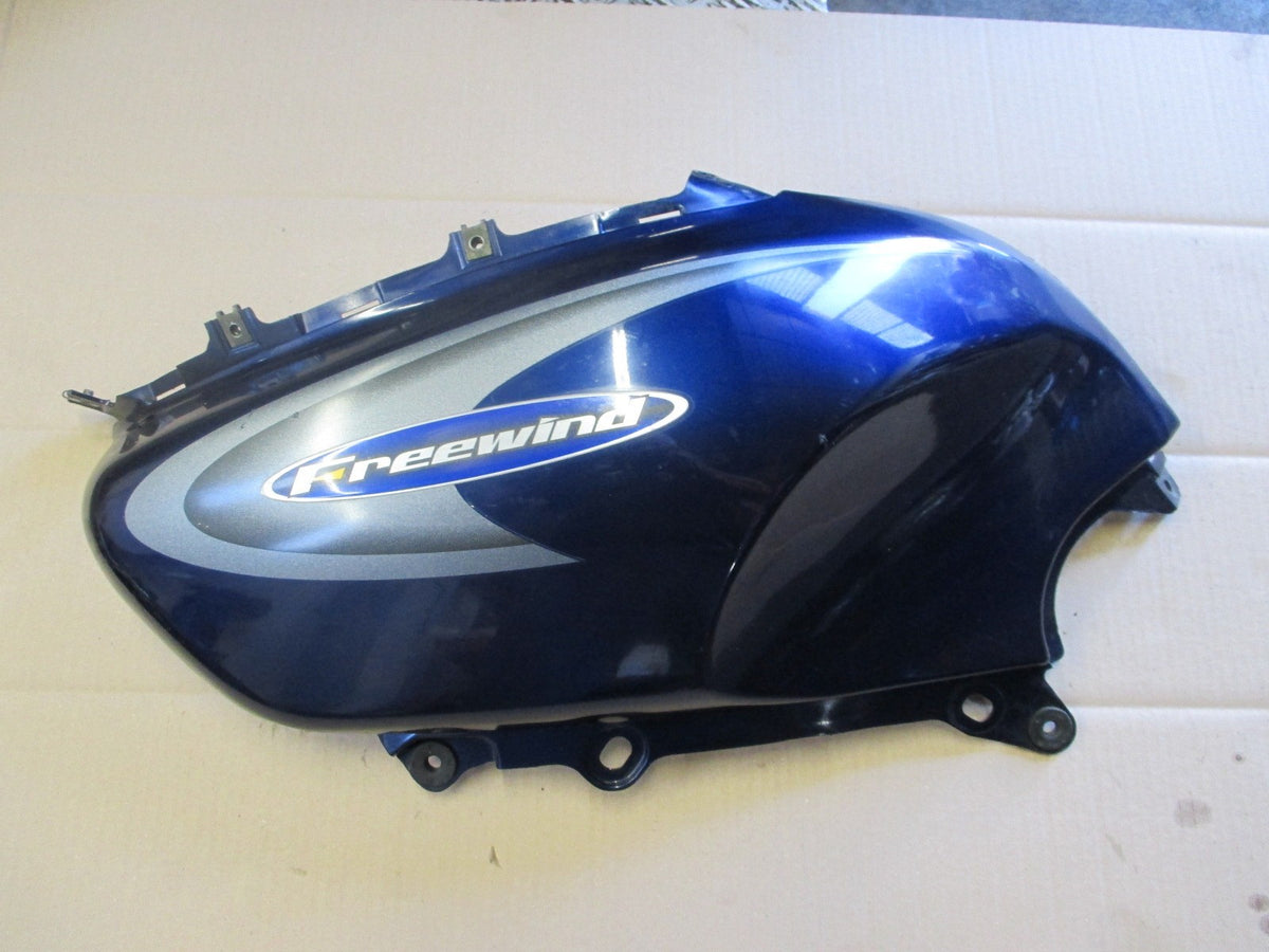 Flanc de carénage gauche pour Suzuki 650 XF Freewind - Phase 2