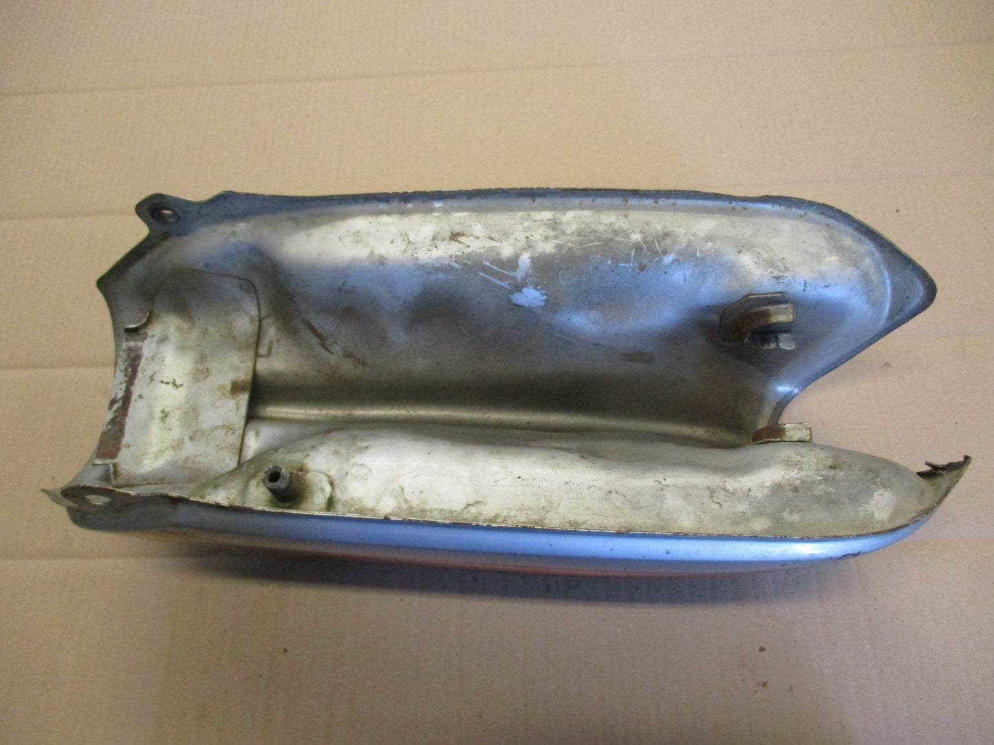 Réservoir d'essence pour Honda 125 CBT - CB125T - 125 Twin