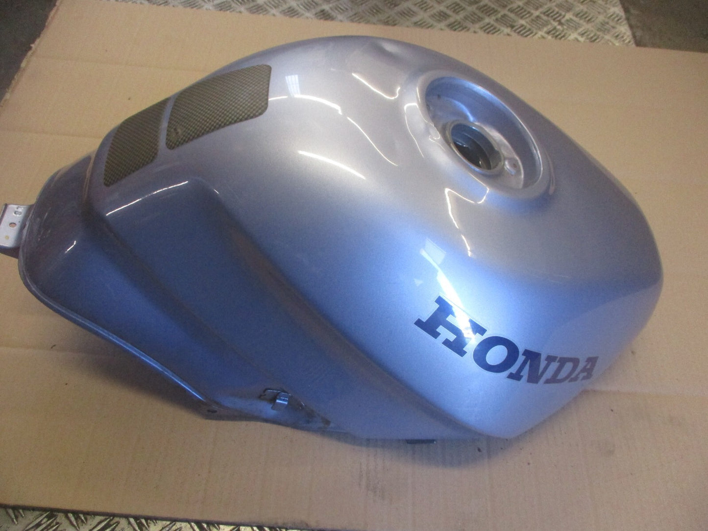 Réservoir essence pour Honda 750 VFR - RC36 - Phase 1 - 1990 / 1993