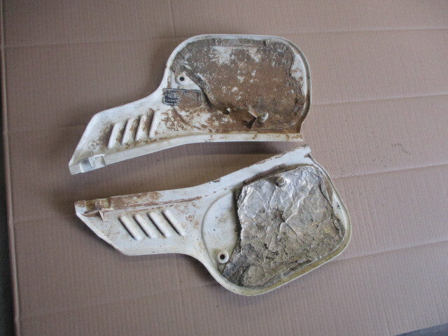 Caches latéraux pour Honda 125 MTX - JD05 - JD07